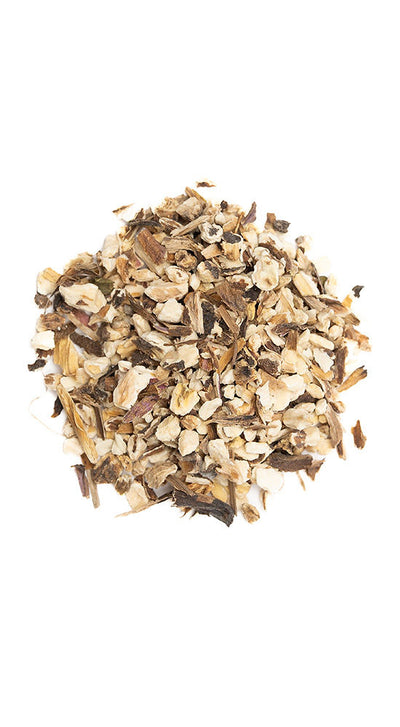 Dandelion organic dried root cut and sift pile