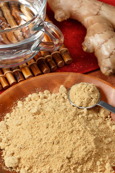 Ginger organic dried root powder styled